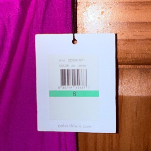 NWT Calvin Klein Women’s Zinnia Twist-Front Sleeveless Knit Sheath Mini Dress-8 - Picture 4 of 13